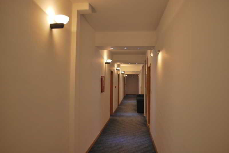 Hotel Residence Inn Skopje Buitenkant foto